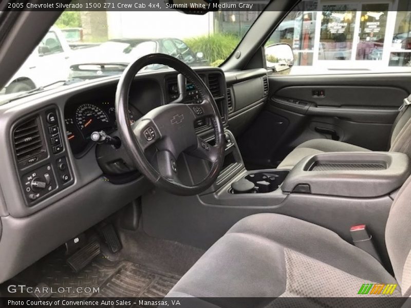 Summit White / Medium Gray 2005 Chevrolet Silverado 1500 Z71 Crew Cab 4x4