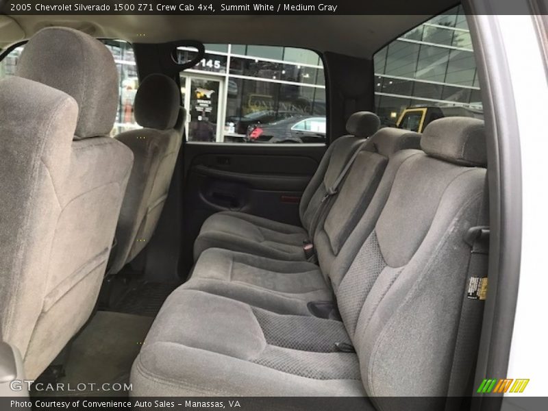 Summit White / Medium Gray 2005 Chevrolet Silverado 1500 Z71 Crew Cab 4x4