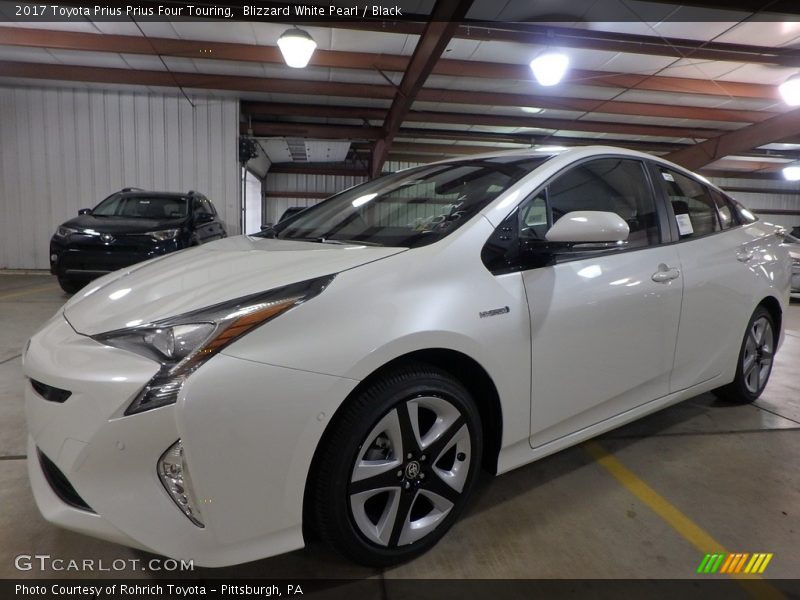 Blizzard White Pearl / Black 2017 Toyota Prius Prius Four Touring
