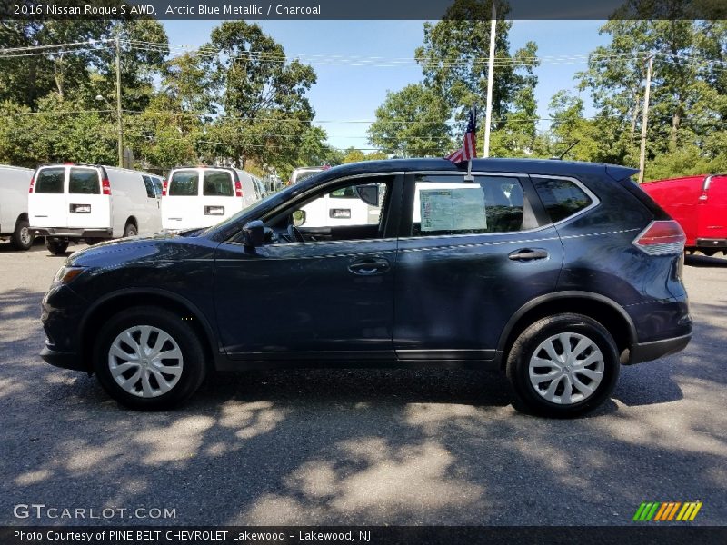 Arctic Blue Metallic / Charcoal 2016 Nissan Rogue S AWD