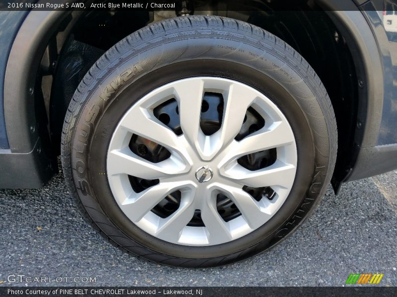 Arctic Blue Metallic / Charcoal 2016 Nissan Rogue S AWD