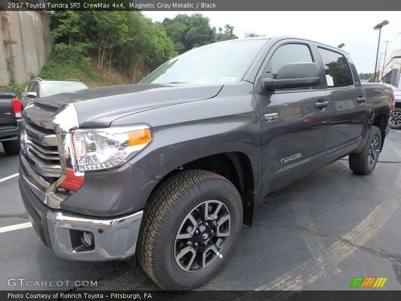 Front 3/4 View of 2017 Tundra SR5 CrewMax 4x4