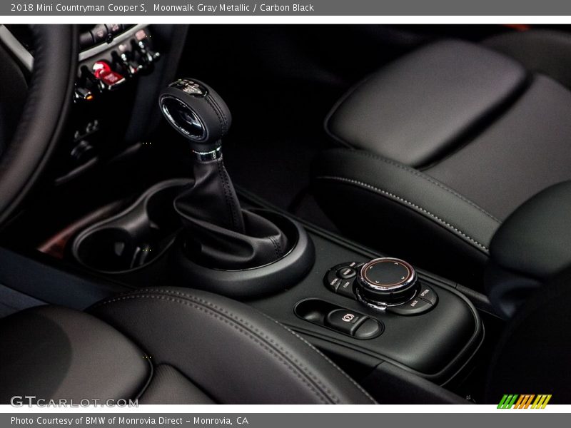 Moonwalk Gray Metallic / Carbon Black 2018 Mini Countryman Cooper S