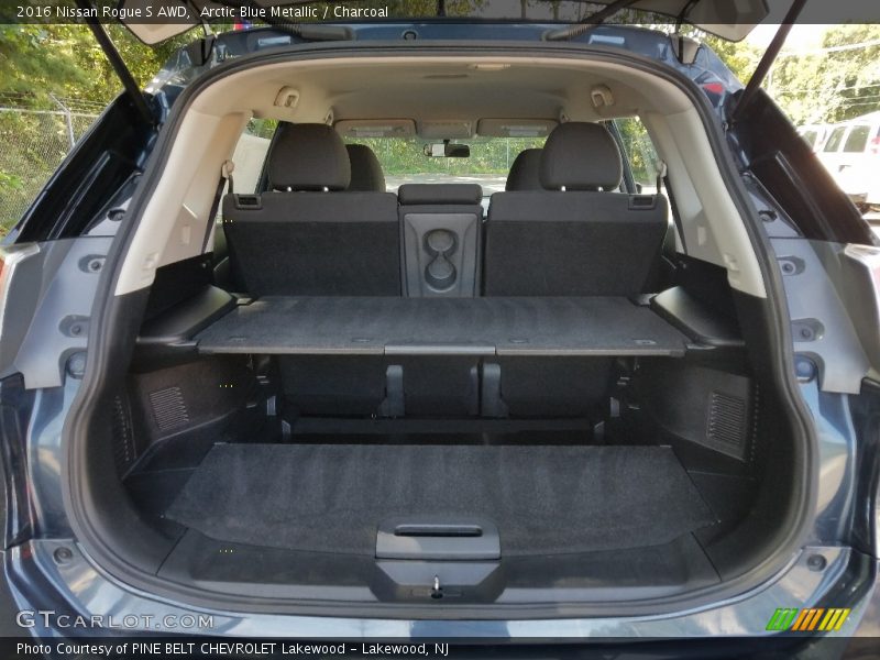Arctic Blue Metallic / Charcoal 2016 Nissan Rogue S AWD