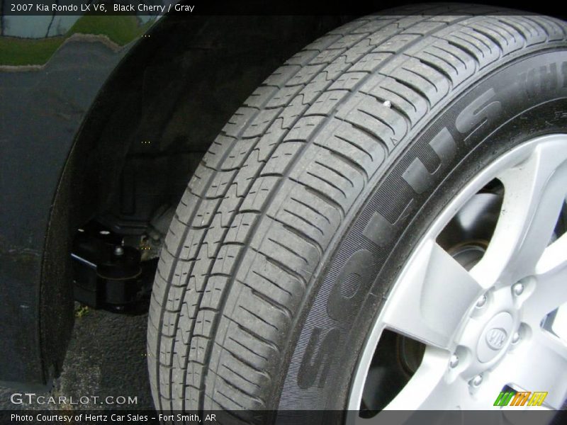Black Cherry / Gray 2007 Kia Rondo LX V6