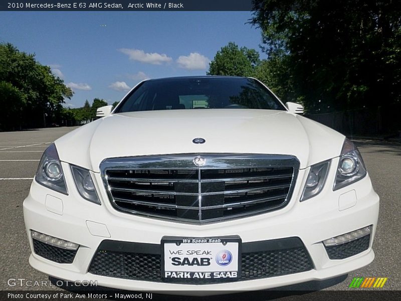 Arctic White / Black 2010 Mercedes-Benz E 63 AMG Sedan