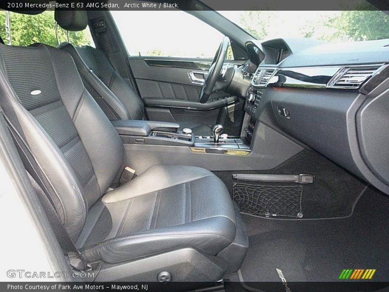 Arctic White / Black 2010 Mercedes-Benz E 63 AMG Sedan