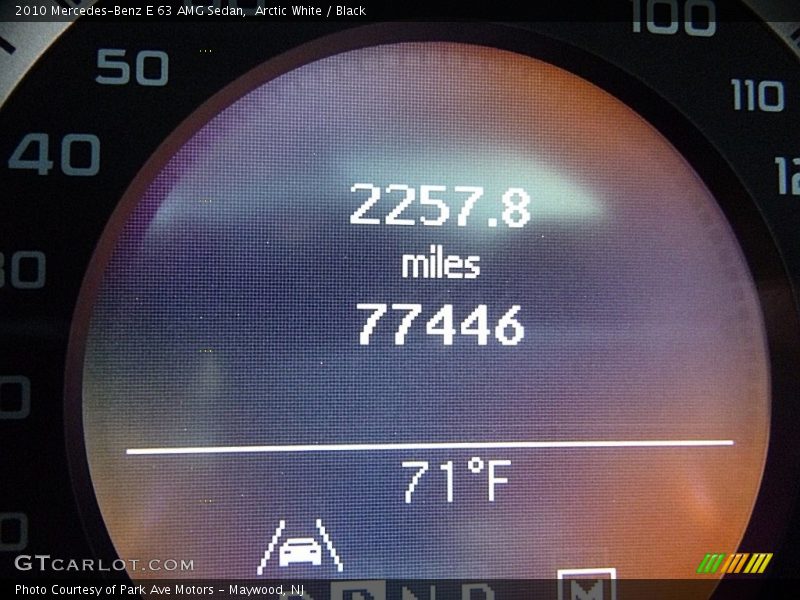 Arctic White / Black 2010 Mercedes-Benz E 63 AMG Sedan