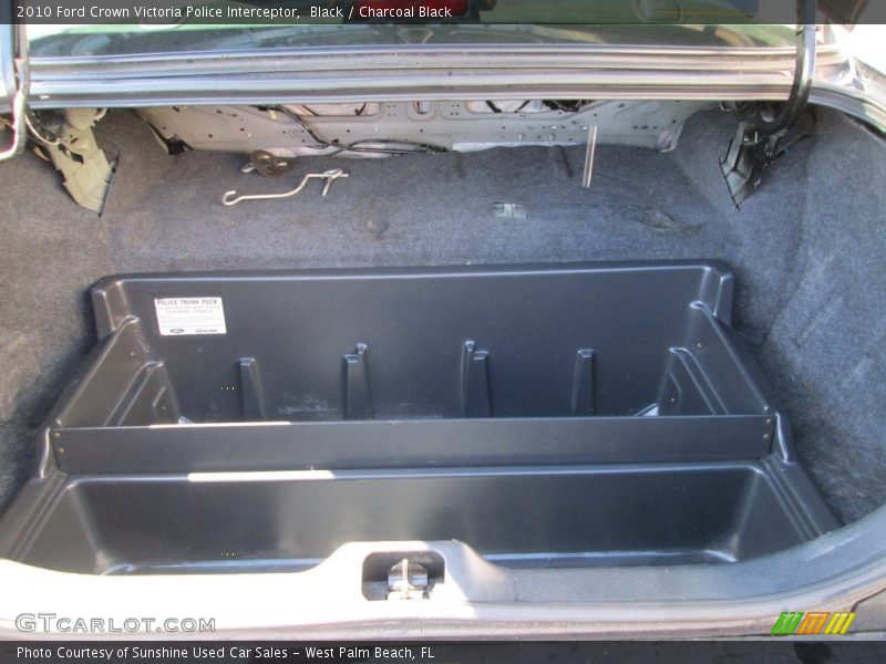 Black / Charcoal Black 2010 Ford Crown Victoria Police Interceptor