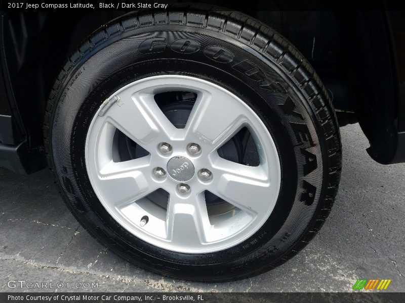 Black / Dark Slate Gray 2017 Jeep Compass Latitude