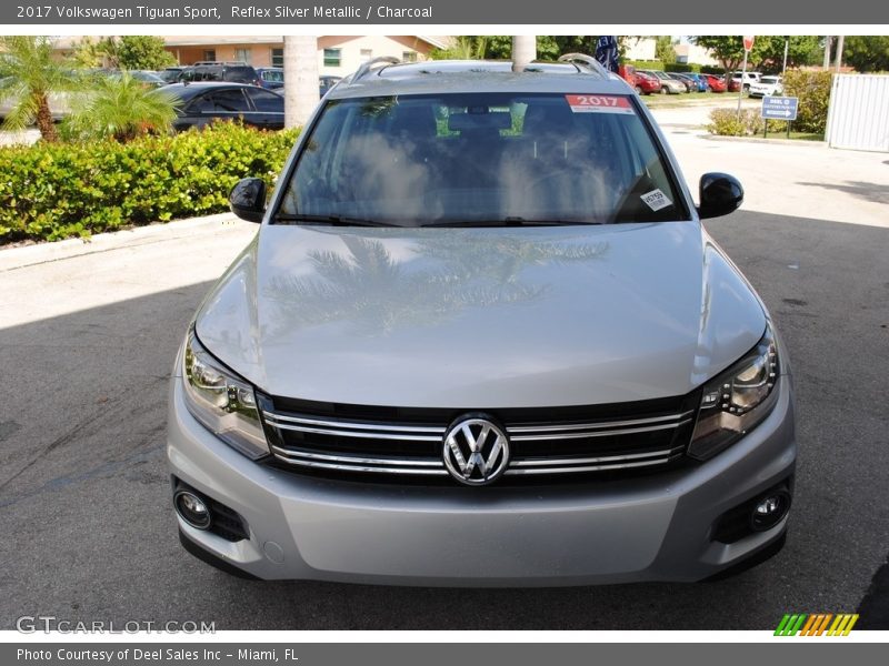 Reflex Silver Metallic / Charcoal 2017 Volkswagen Tiguan Sport