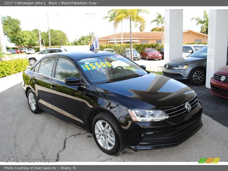 Black / Black/Palladium Gray 2017 Volkswagen Jetta S