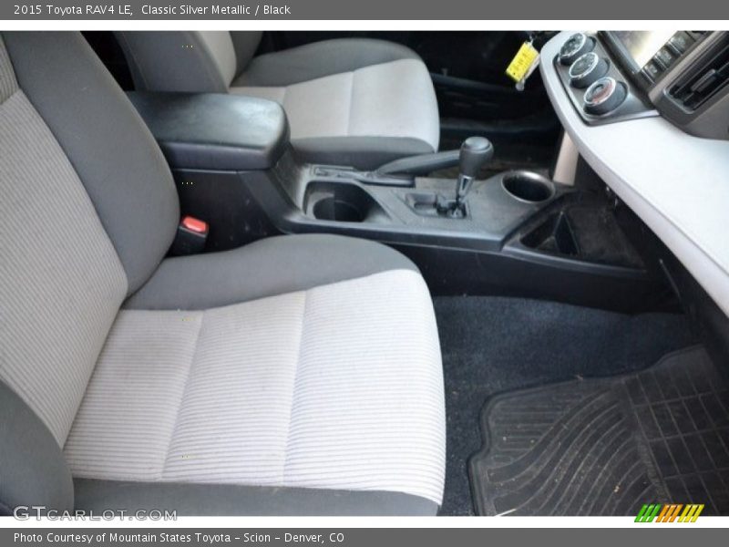 Classic Silver Metallic / Black 2015 Toyota RAV4 LE