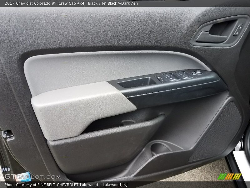 Black / Jet Black/­Dark Ash 2017 Chevrolet Colorado WT Crew Cab 4x4