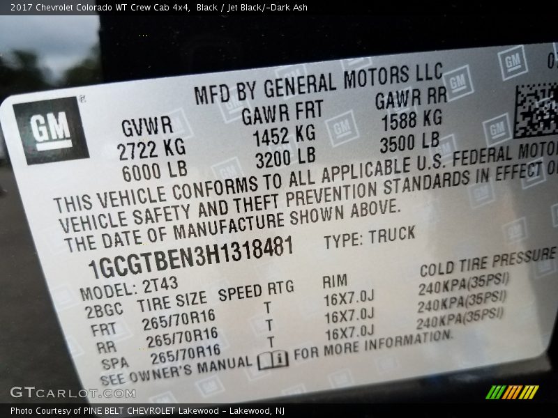 Black / Jet Black/­Dark Ash 2017 Chevrolet Colorado WT Crew Cab 4x4