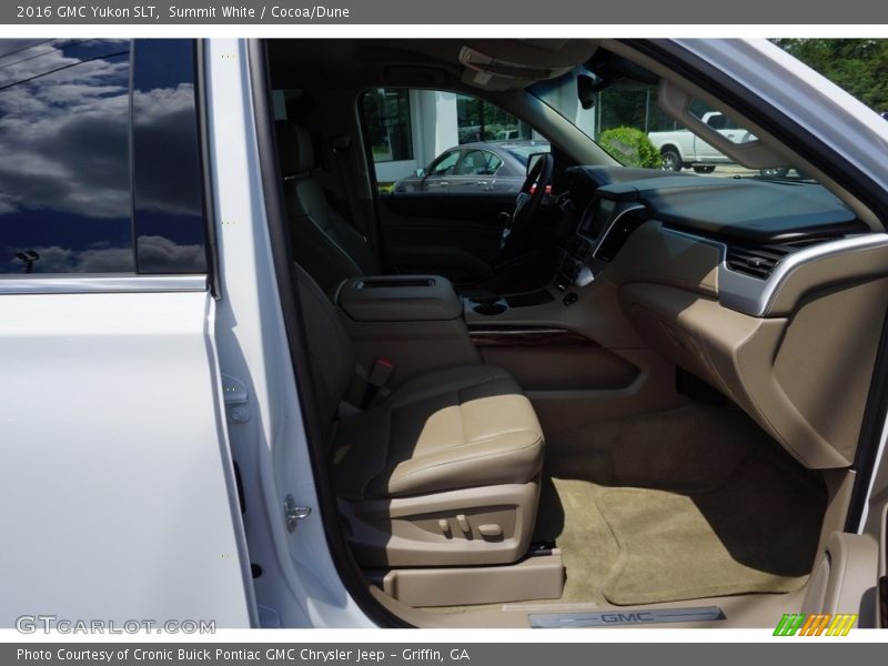 Summit White / Cocoa/Dune 2016 GMC Yukon SLT