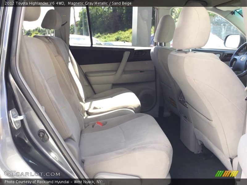 Magnetic Gray Metallic / Sand Beige 2012 Toyota Highlander V6 4WD