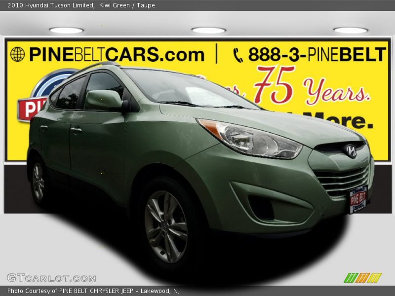 Kiwi Green / Taupe 2010 Hyundai Tucson Limited