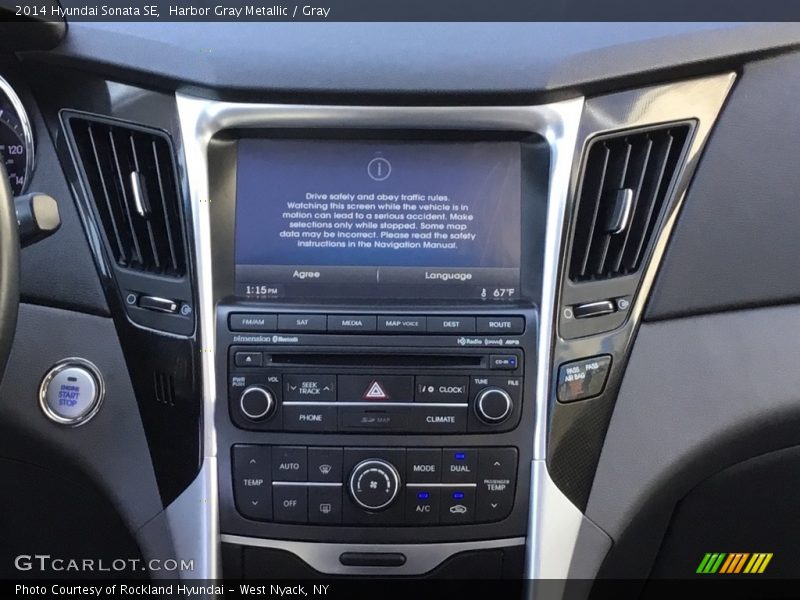 Harbor Gray Metallic / Gray 2014 Hyundai Sonata SE