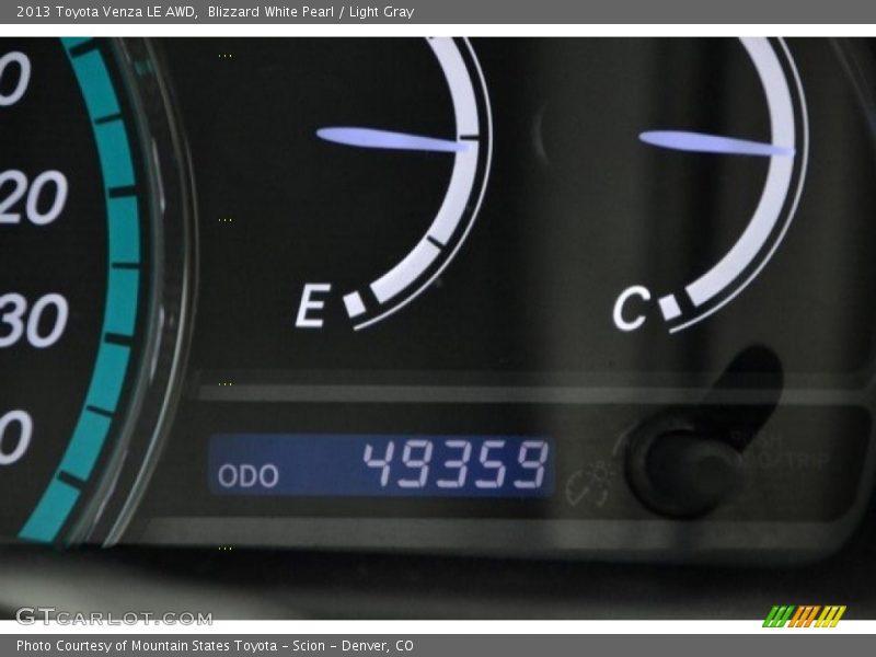 Blizzard White Pearl / Light Gray 2013 Toyota Venza LE AWD
