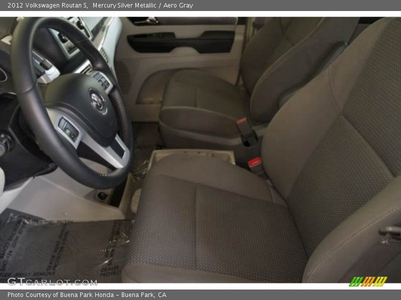 Mercury Silver Metallic / Aero Gray 2012 Volkswagen Routan S