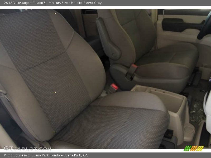 Mercury Silver Metallic / Aero Gray 2012 Volkswagen Routan S