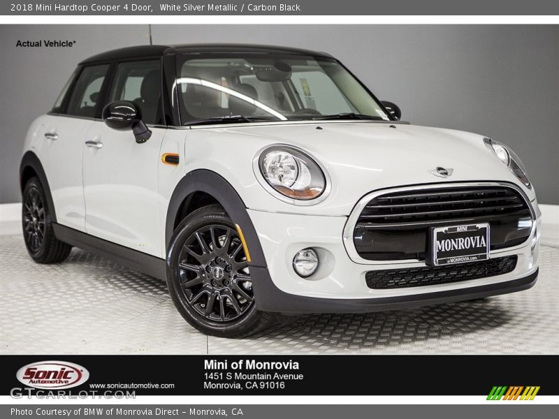 White Silver Metallic / Carbon Black 2018 Mini Hardtop Cooper 4 Door