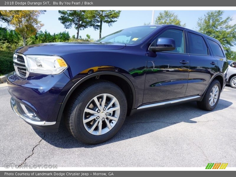 Blu By You Pearl / Black 2018 Dodge Durango SXT