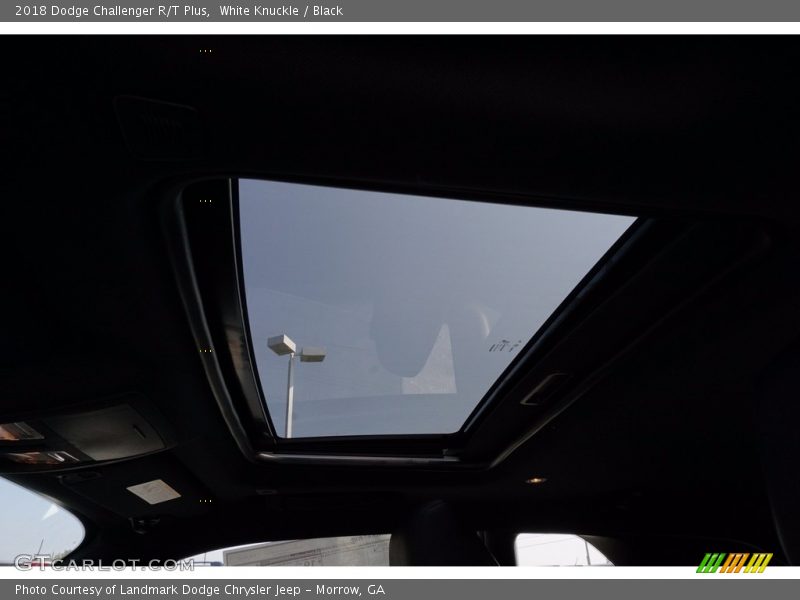White Knuckle / Black 2018 Dodge Challenger R/T Plus