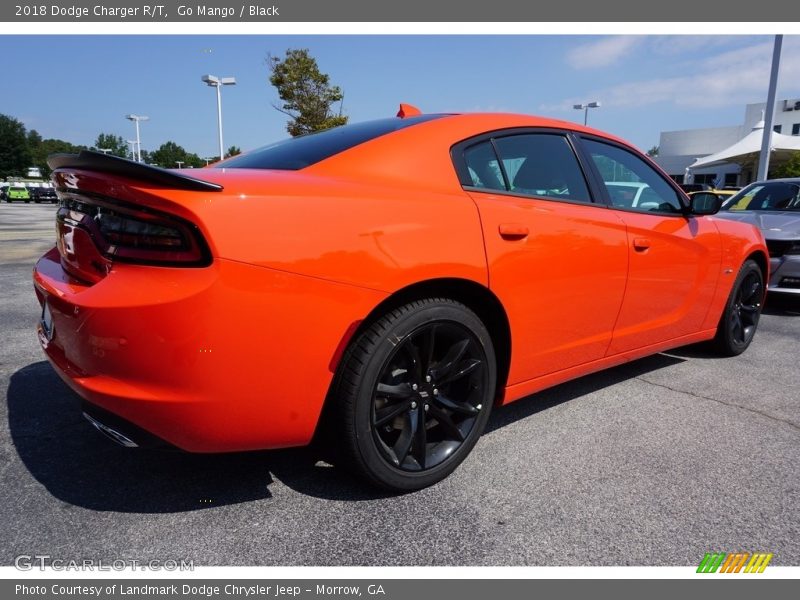 Go Mango / Black 2018 Dodge Charger R/T