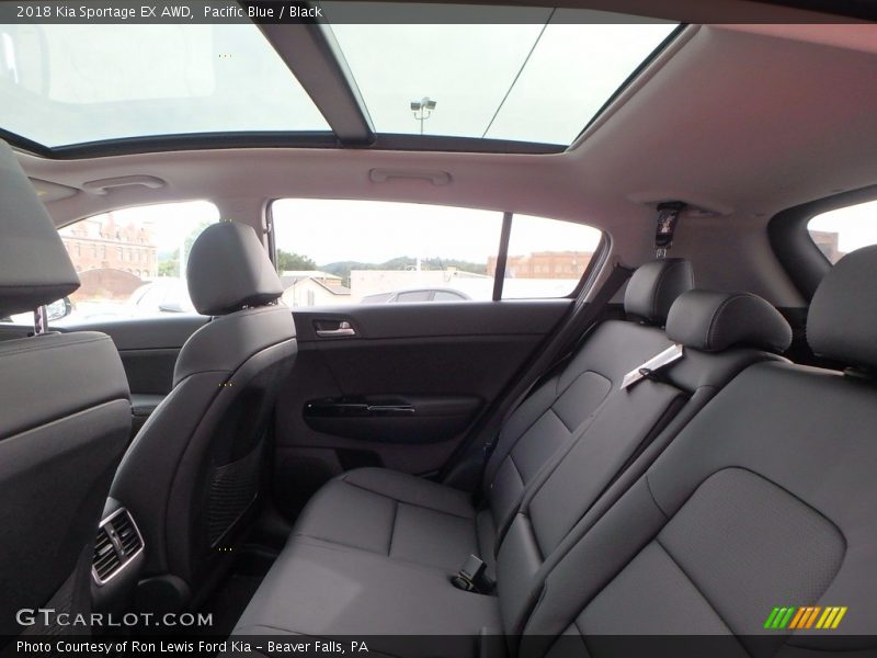 Pacific Blue / Black 2018 Kia Sportage EX AWD