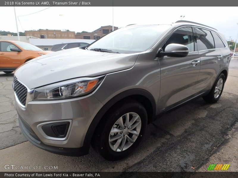 Titanium Silver / Black 2018 Kia Sorento LX AWD