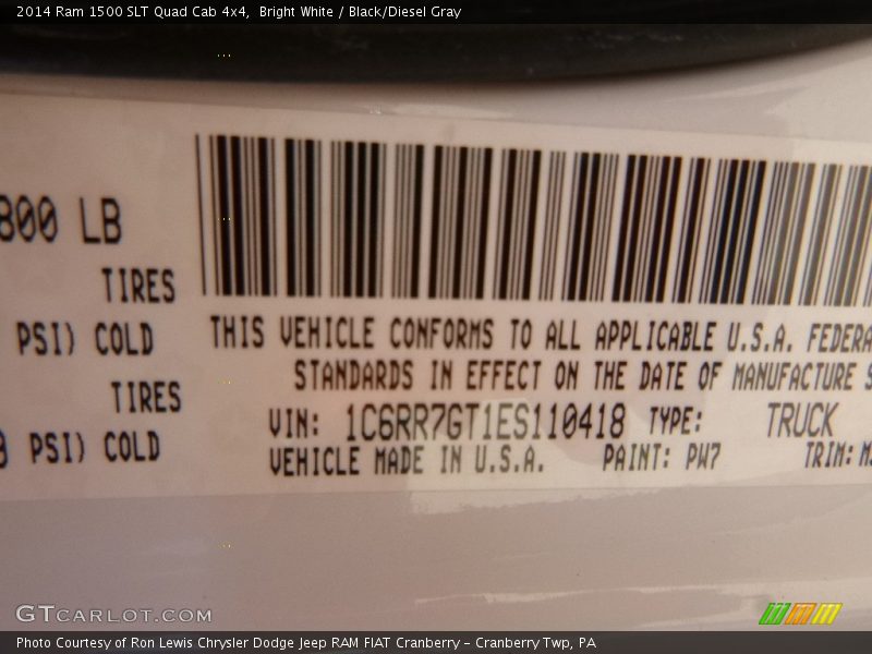 Bright White / Black/Diesel Gray 2014 Ram 1500 SLT Quad Cab 4x4