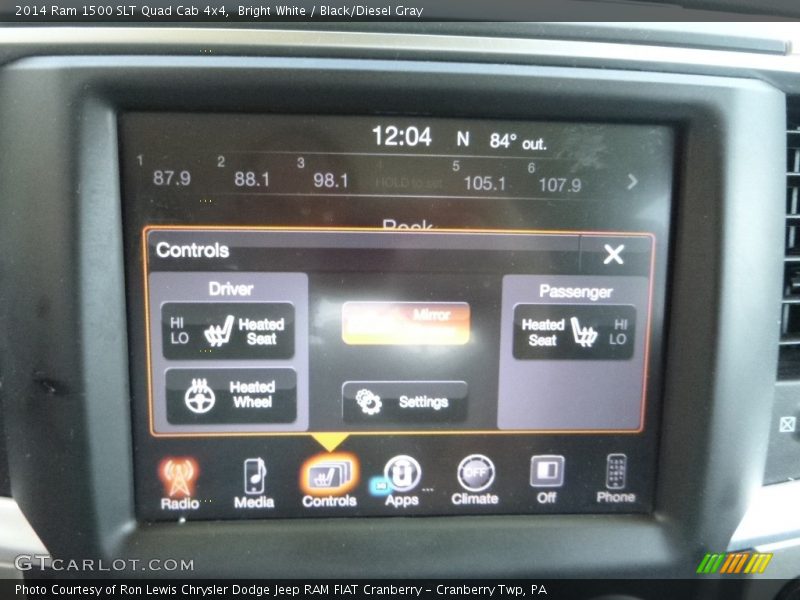 Bright White / Black/Diesel Gray 2014 Ram 1500 SLT Quad Cab 4x4