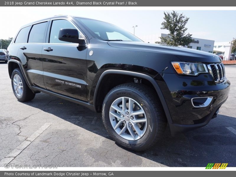 Diamond Black Crystal Pearl / Black 2018 Jeep Grand Cherokee Laredo 4x4