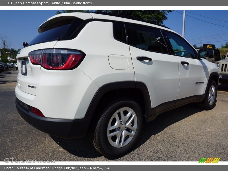 White / Black/Sandstorm 2018 Jeep Compass Sport