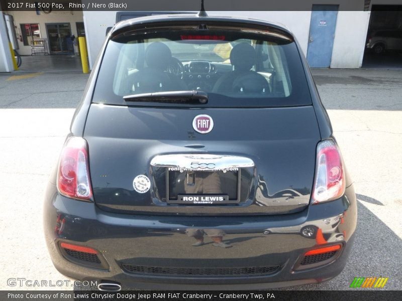 Rhino / Nero (Black) 2017 Fiat 500 Pop