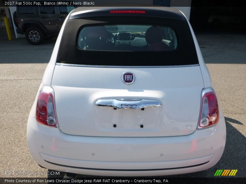 Bianco (White) / Nero (Black) 2017 Fiat 500c Pop