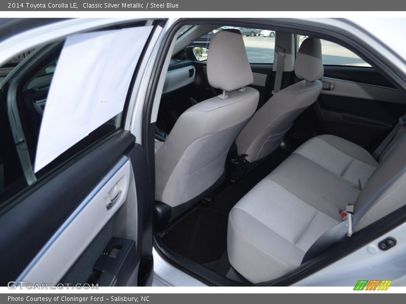 Classic Silver Metallic / Steel Blue 2014 Toyota Corolla LE