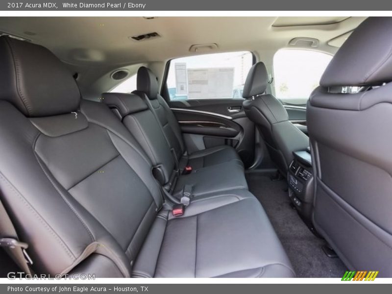 White Diamond Pearl / Ebony 2017 Acura MDX