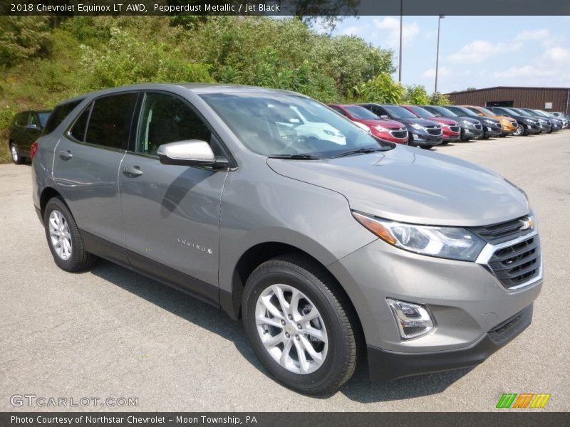 Pepperdust Metallic / Jet Black 2018 Chevrolet Equinox LT AWD