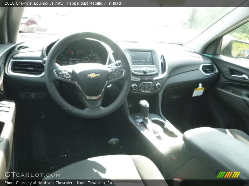 Pepperdust Metallic / Jet Black 2018 Chevrolet Equinox LT AWD