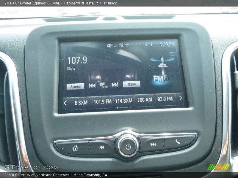 Pepperdust Metallic / Jet Black 2018 Chevrolet Equinox LT AWD