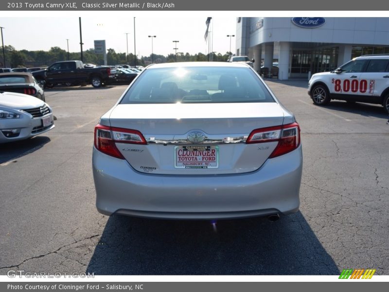 Classic Silver Metallic / Black/Ash 2013 Toyota Camry XLE