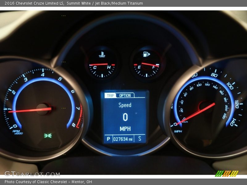 Summit White / Jet Black/Medium Titanium 2016 Chevrolet Cruze Limited LS