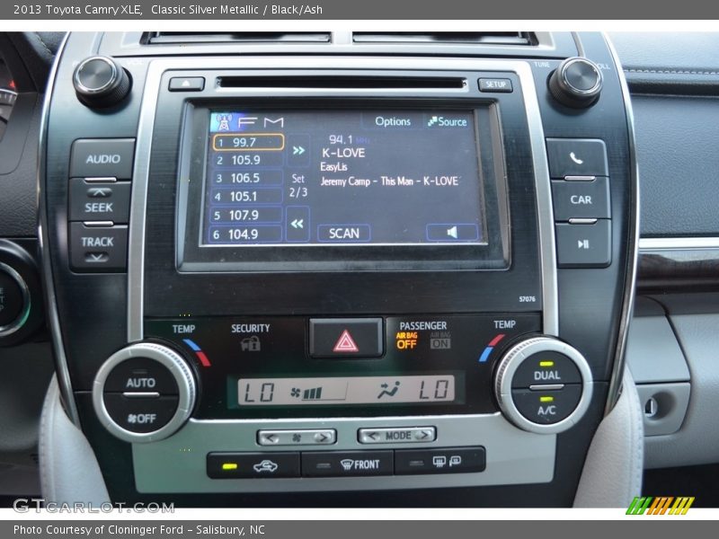 Classic Silver Metallic / Black/Ash 2013 Toyota Camry XLE