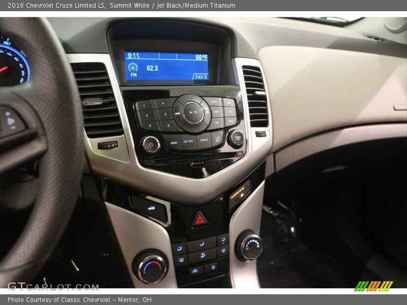 Summit White / Jet Black/Medium Titanium 2016 Chevrolet Cruze Limited LS
