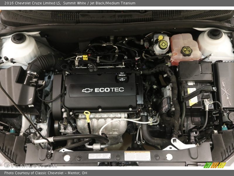 Summit White / Jet Black/Medium Titanium 2016 Chevrolet Cruze Limited LS