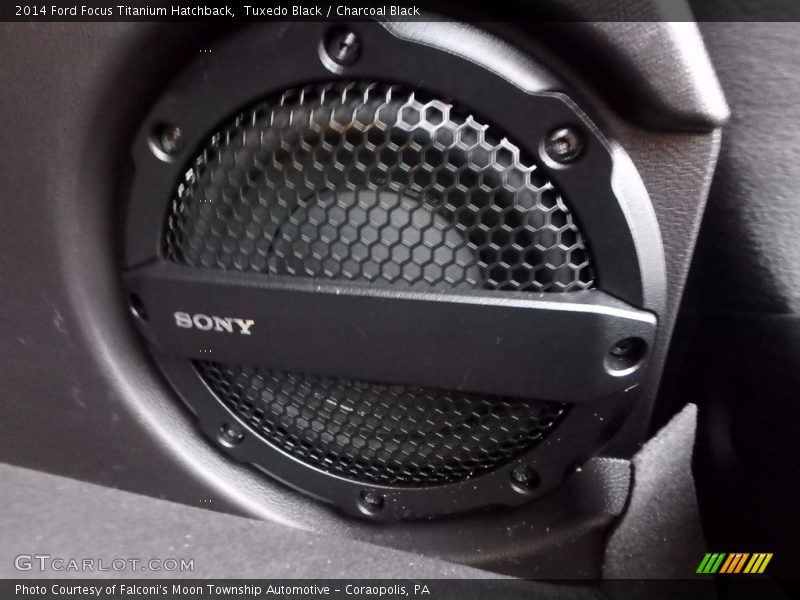 Tuxedo Black / Charcoal Black 2014 Ford Focus Titanium Hatchback