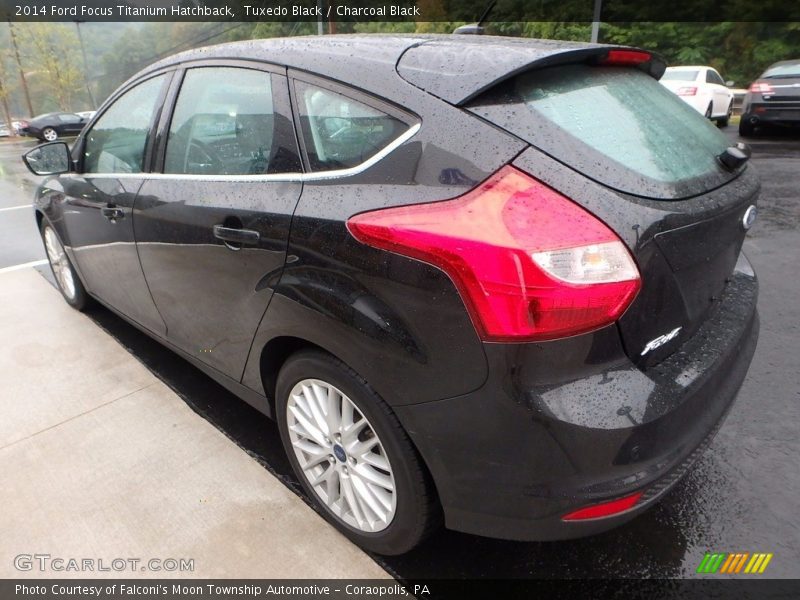 Tuxedo Black / Charcoal Black 2014 Ford Focus Titanium Hatchback